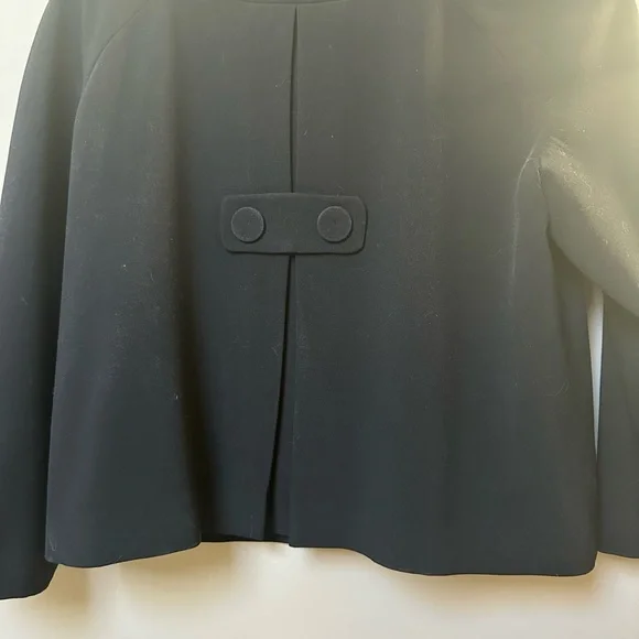 Black Crepe Swing Jacket with Bracelet Length Sleeve - Picture 3 of 4